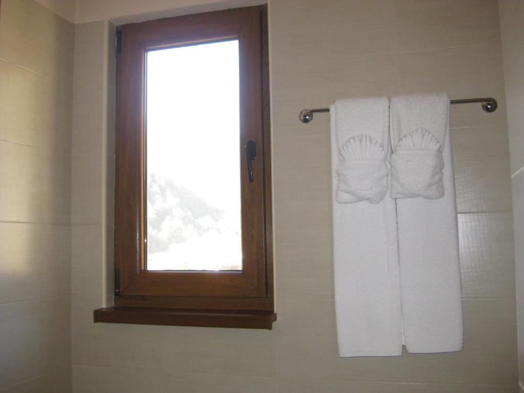 דבין Family Hotel Veronika מראה חיצוני תמונה
