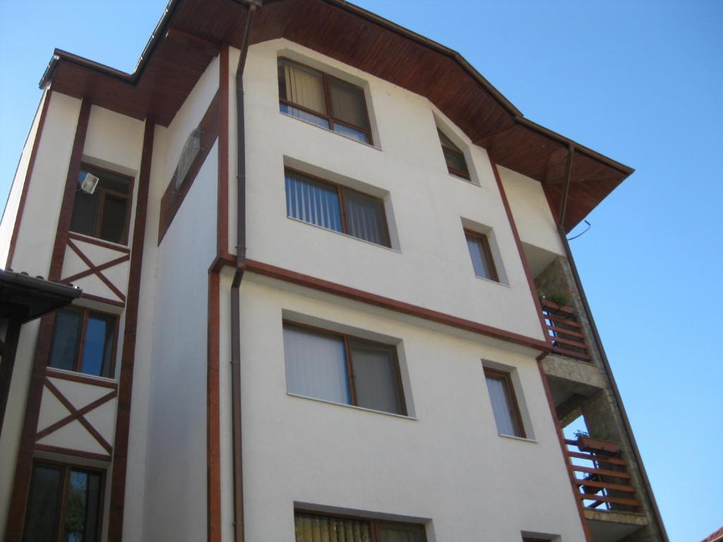 דבין Family Hotel Veronika מראה חיצוני תמונה