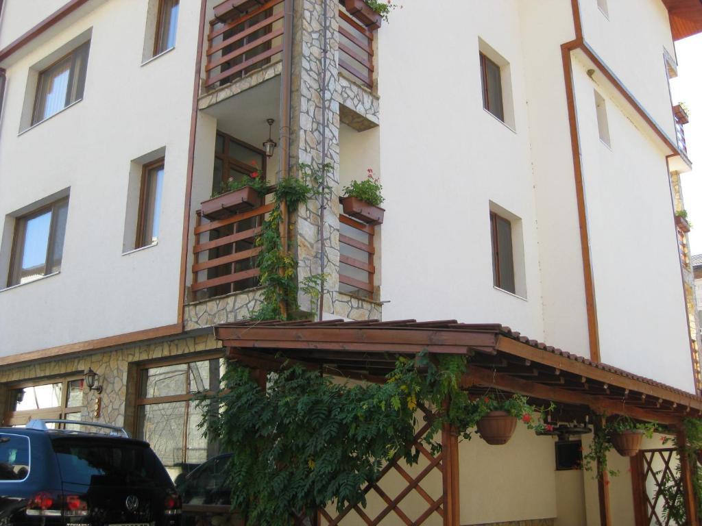 דבין Family Hotel Veronika מראה חיצוני תמונה