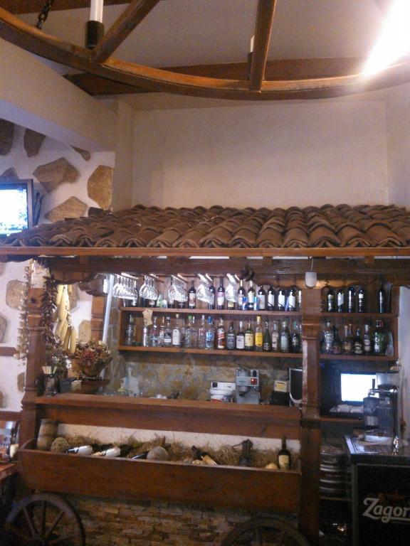 דבין Family Hotel Veronika מראה חיצוני תמונה