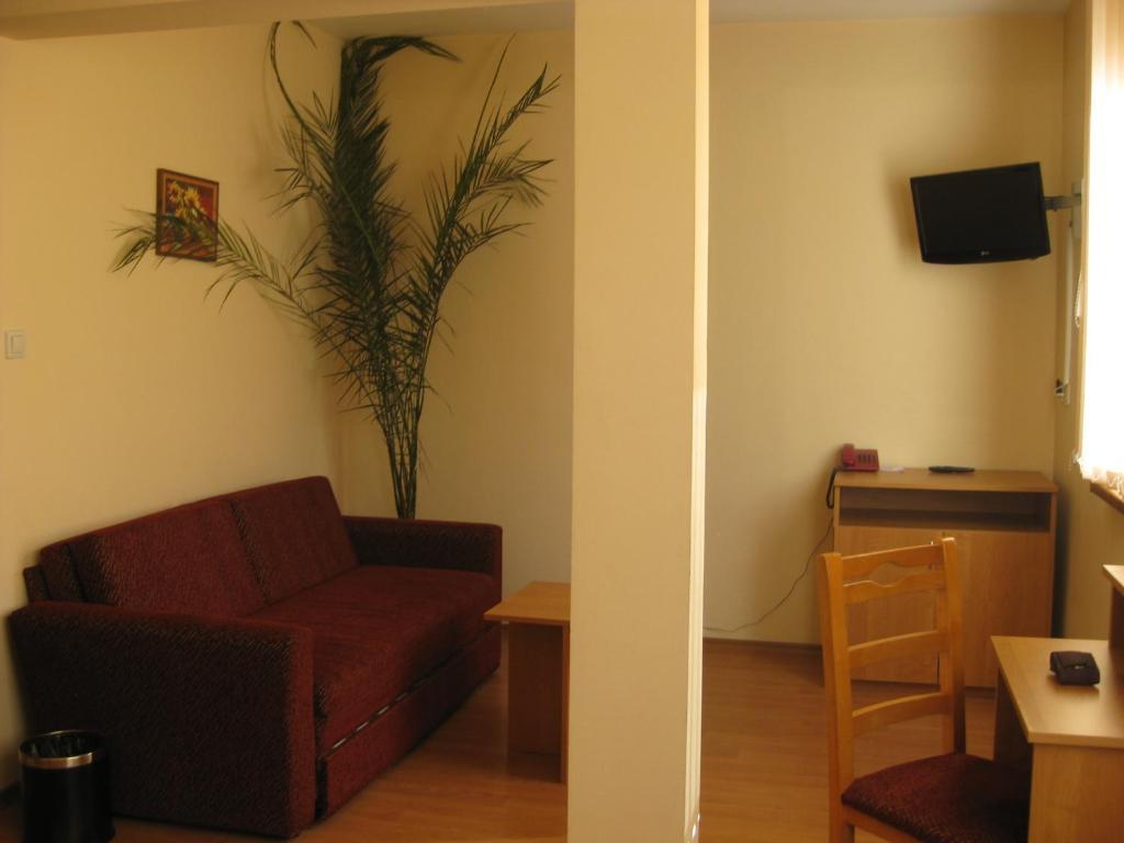 דבין Family Hotel Veronika חדר תמונה